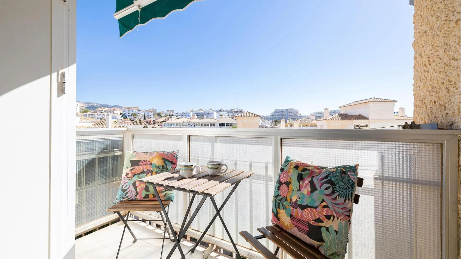 Gorgeous Apartment In Benalmadena With Swimming Pool 0*,